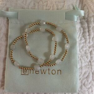 Gold and White Elegant Beaded Bracelet